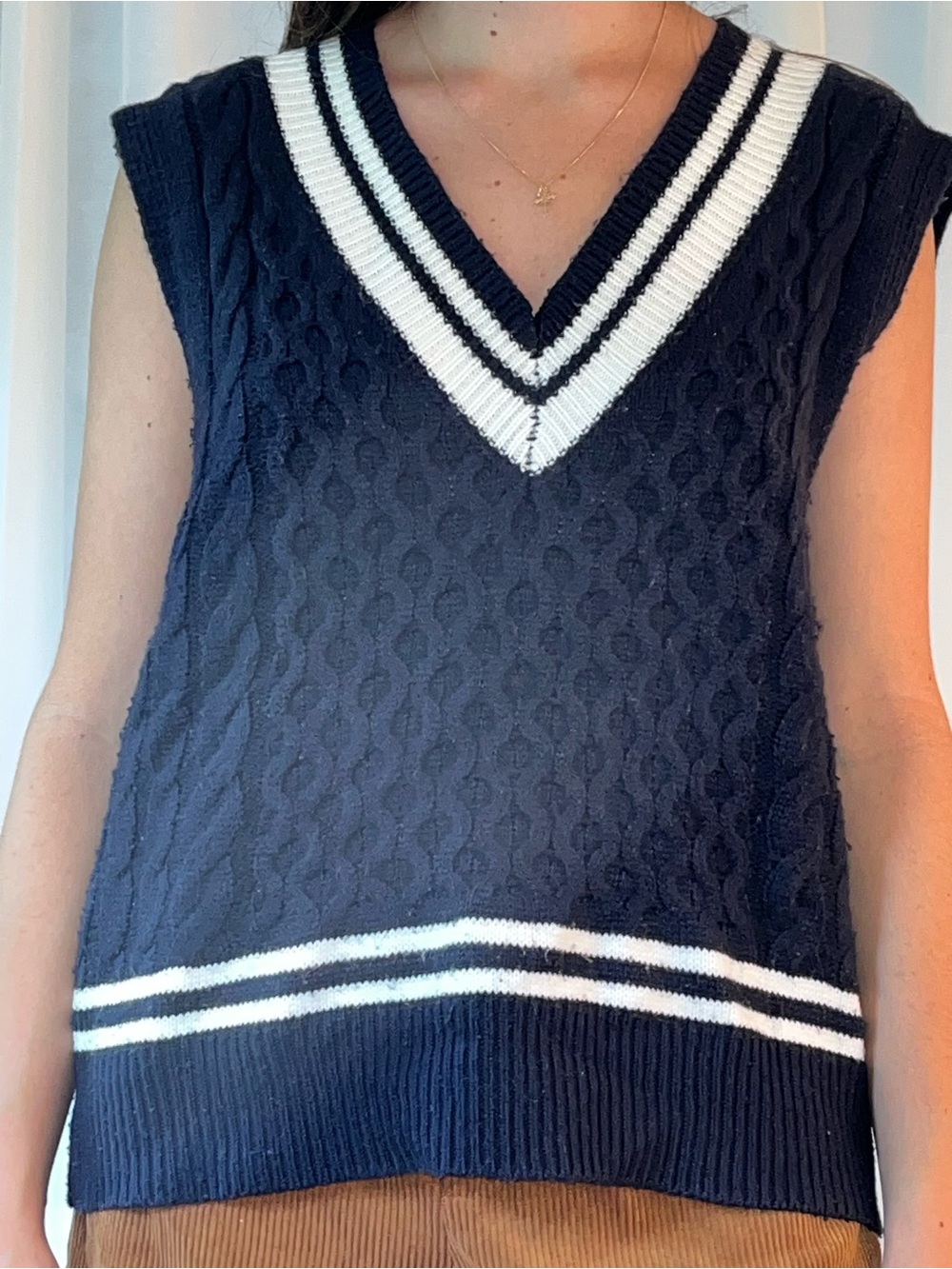 Navy Cable-Knit V-Neck Sweater Vest with Contrast Stripes
